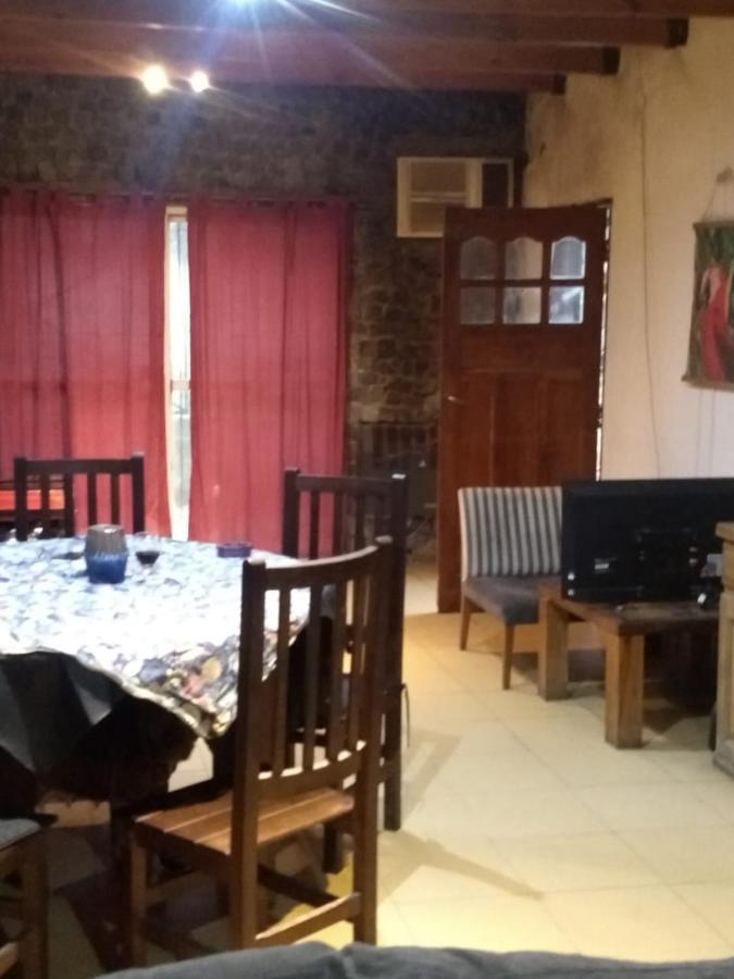 Luis'S House Ezeiza Airport Hotel Monte Grande Buitenkant foto