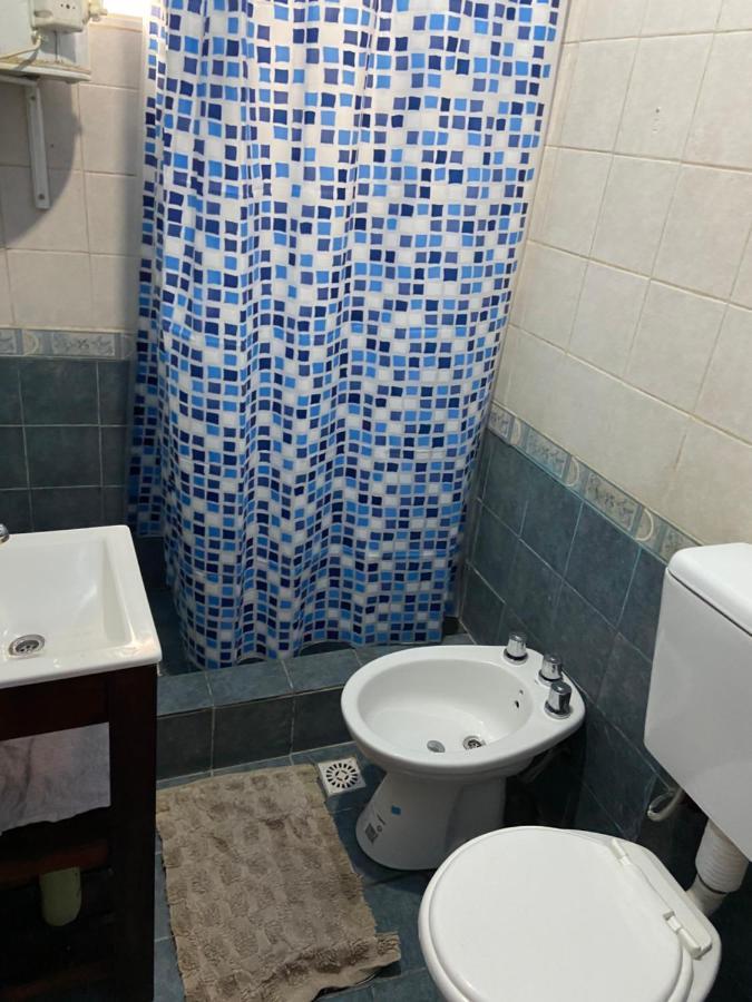 Luis'S House Ezeiza Airport Hotel Monte Grande Buitenkant foto